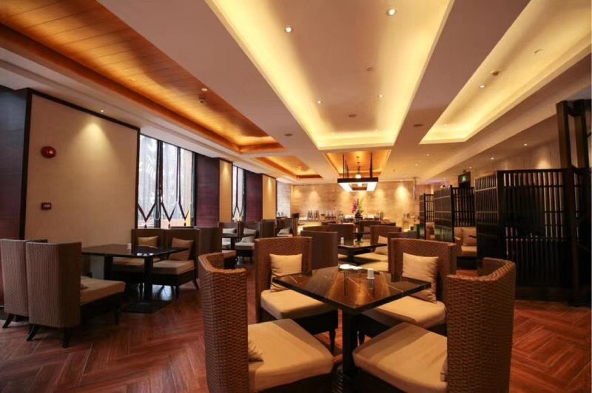 Relax Season Hotel Dongmen Shenzhen Extérieur photo