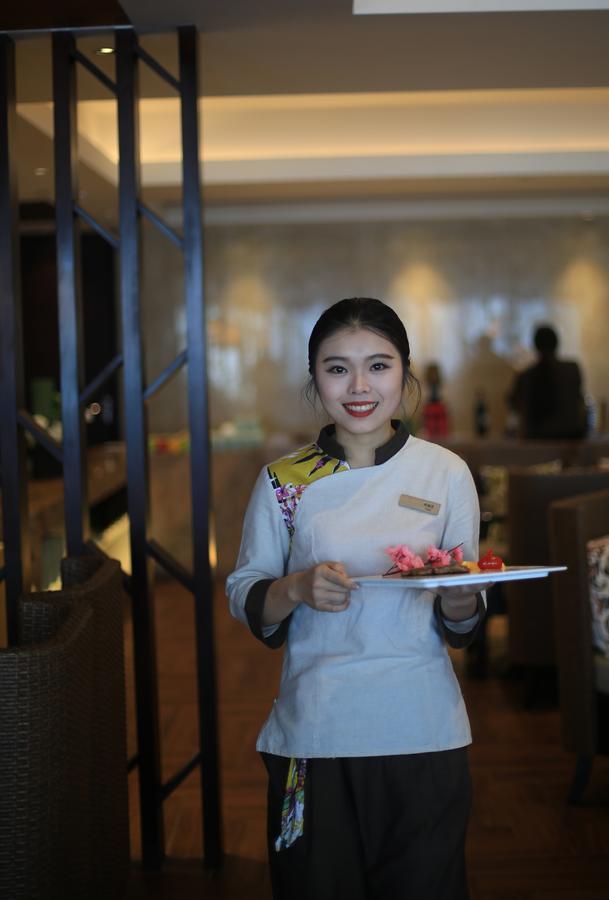 Relax Season Hotel Dongmen Shenzhen Extérieur photo