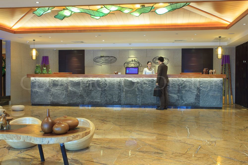 Relax Season Hotel Dongmen Shenzhen Extérieur photo